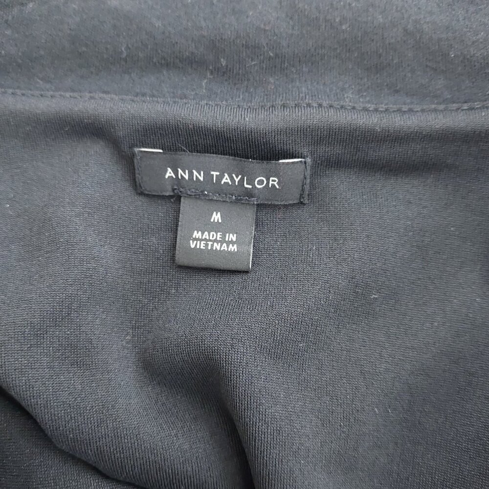 Ann Taylor Mock Neck Side Button Long Sleeve Black Midi Dress Size Medium - Picture 10 of 10